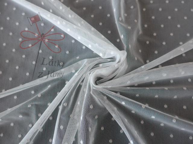 Elastický tyl s puntíky- bílý