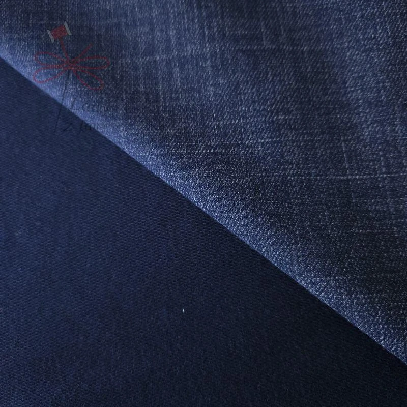 Efekt jeans na temné modré