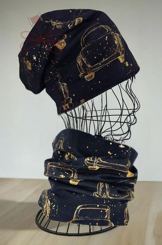 Úplet 210g - Autíčka na černé