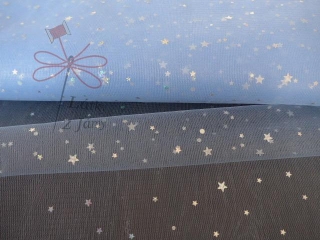 Tyl s hvězdičkami- světle modrý