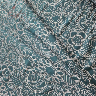 Omalovánky na tmavě zelené